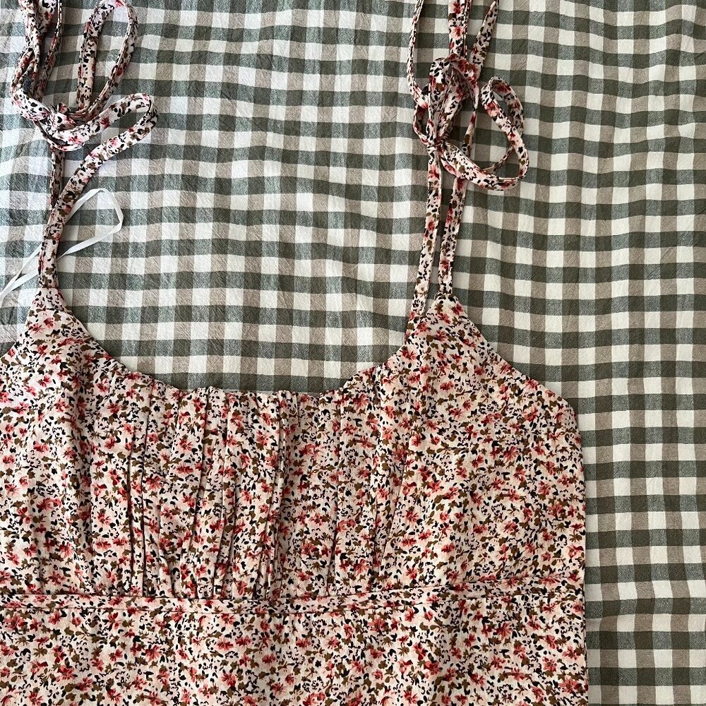 Princess Polly Marko Romper - Picture 5 of 11